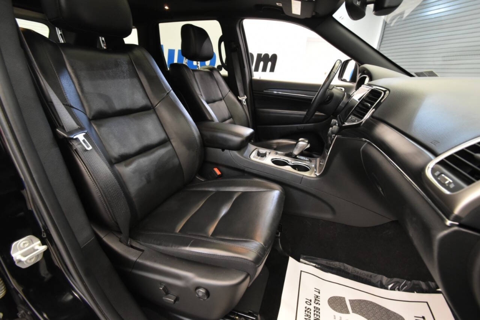 2022 Jeep Grand Cherokee WK Limited 4x4 4dr SUV, Black, Mileage: 35,166 - photo 15