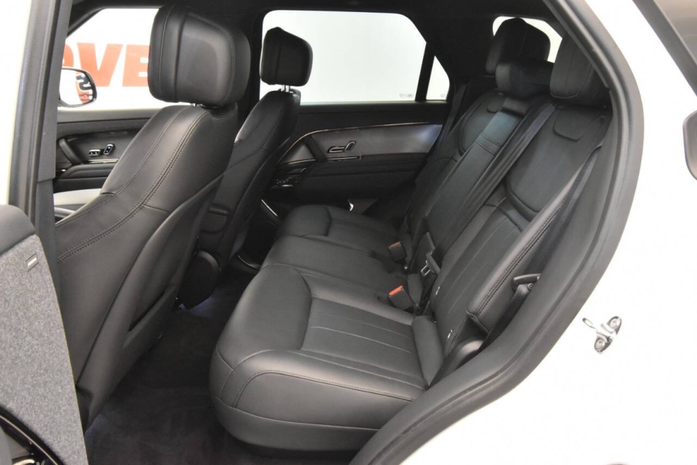2024 Land Rover Range Rover Sport P360 SE AWD 4dr SUV, White, Mileage: 13,918 - photo 12
