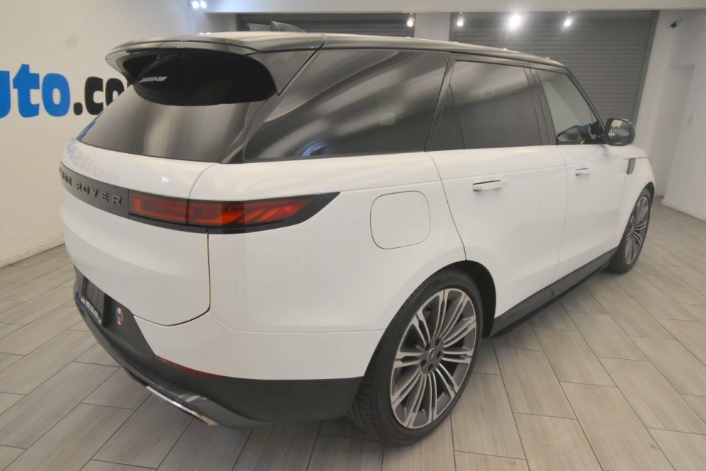 2024 Land Rover Range Rover Sport P360 SE AWD 4dr SUV, White, Mileage: 13,918 - photo 4