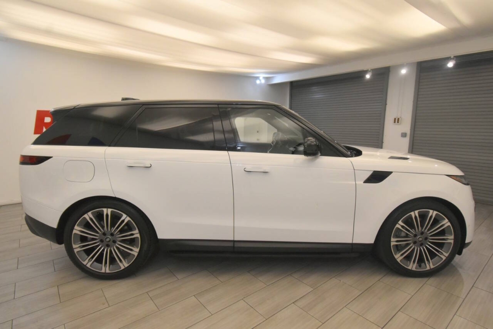 2024 Land Rover Range Rover Sport P360 SE AWD 4dr SUV, White, Mileage: 13,918 - photo 5