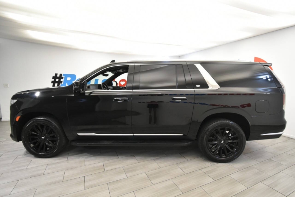 2021 Cadillac Escalade ESV Premium Luxury 4x4 4dr SUV, Black, Mileage: 82,015 - photo 1