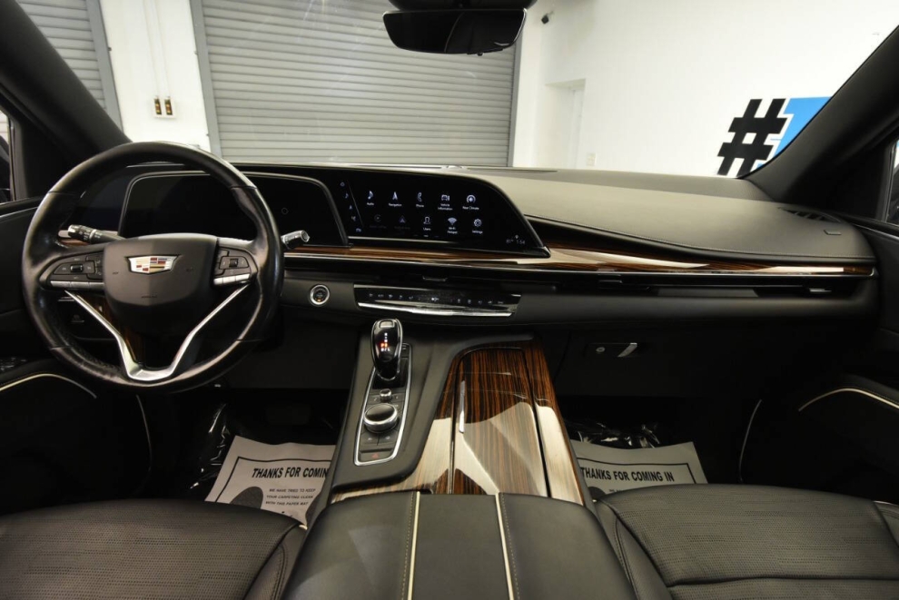 2021 Cadillac Escalade ESV Premium Luxury 4x4 4dr SUV, Black, Mileage: 82,015 - photo 22