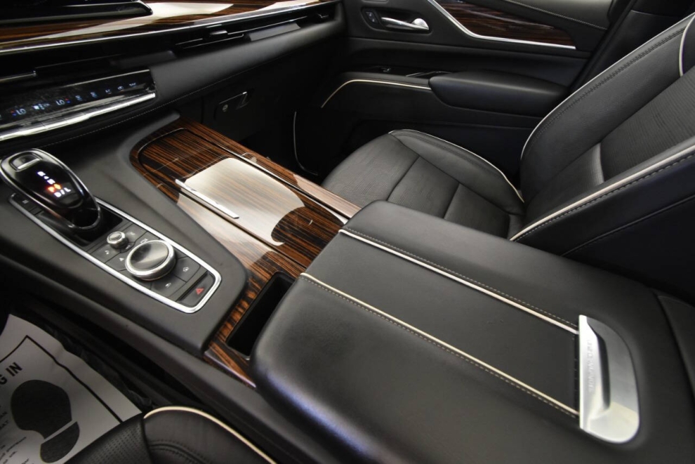 2021 Cadillac Escalade ESV Premium Luxury 4x4 4dr SUV, Black, Mileage: 82,015 - photo 27