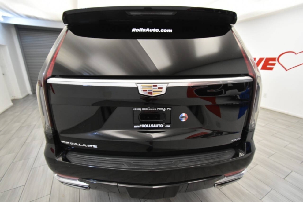 2021 Cadillac Escalade ESV Premium Luxury 4x4 4dr SUV, Black, Mileage: 82,015 - photo 3