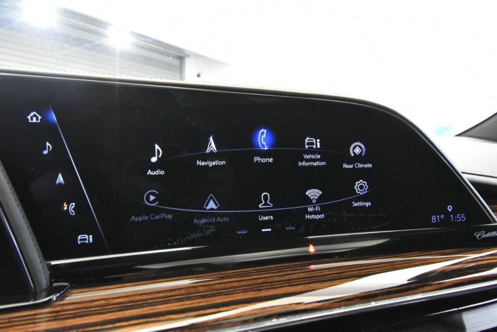 2021 Cadillac Escalade ESV Premium Luxury 4x4 4dr SUV, Black, Mileage: 82,015 - photo 31
