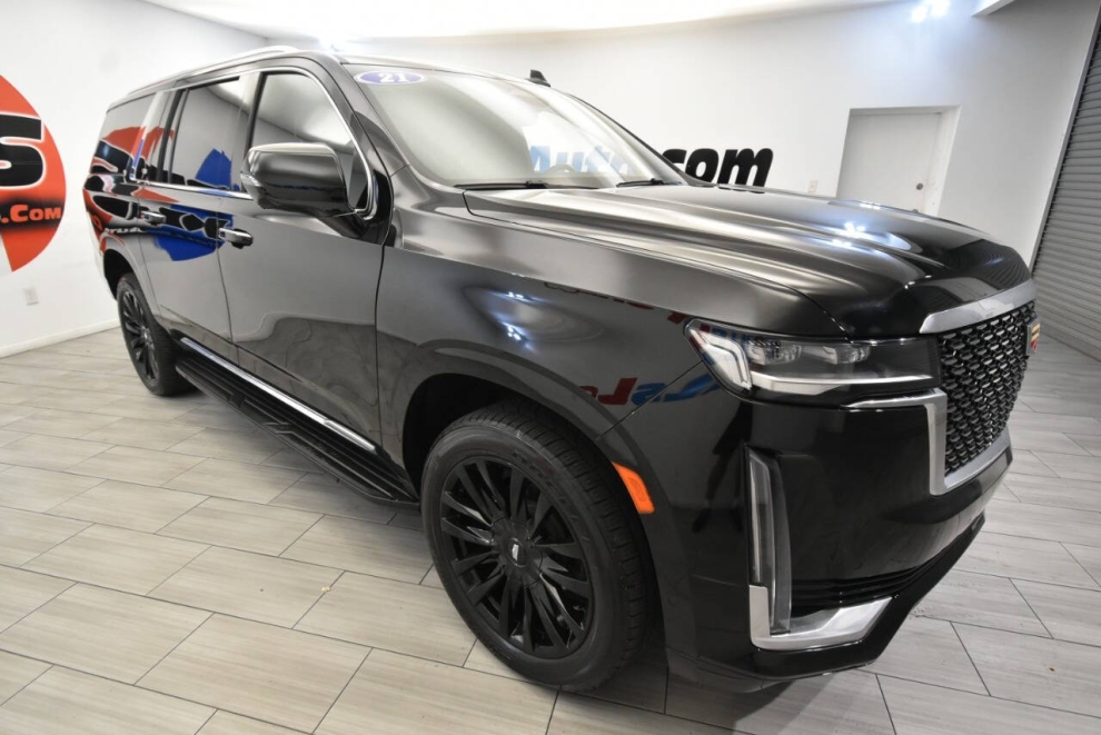 2021 Cadillac Escalade ESV Premium Luxury 4x4 4dr SUV, Black, Mileage: 82,015 - photo 6
