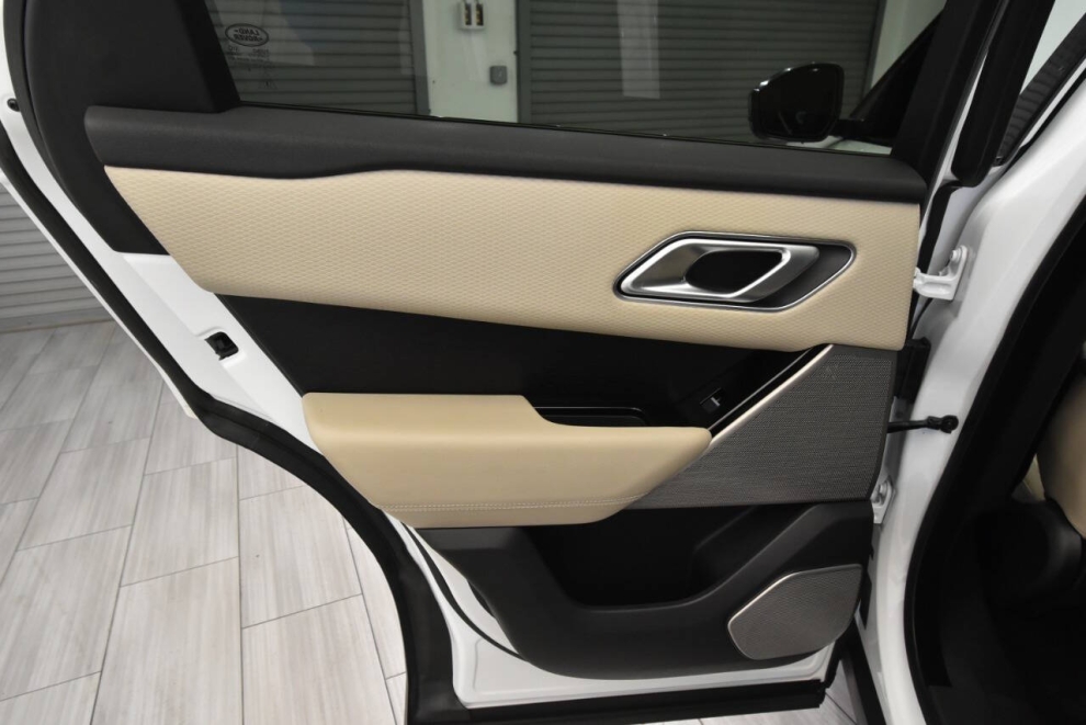 2021 Land Rover Range Rover Velar P250 S AWD 4dr SUV, White, Mileage: 37,590 - photo 13
