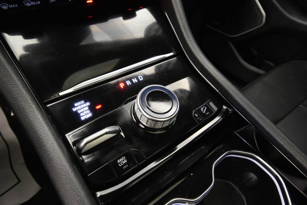 2023 Jeep Grand Cherokee 4XE, White, Mileage: 31,685 - photo 20