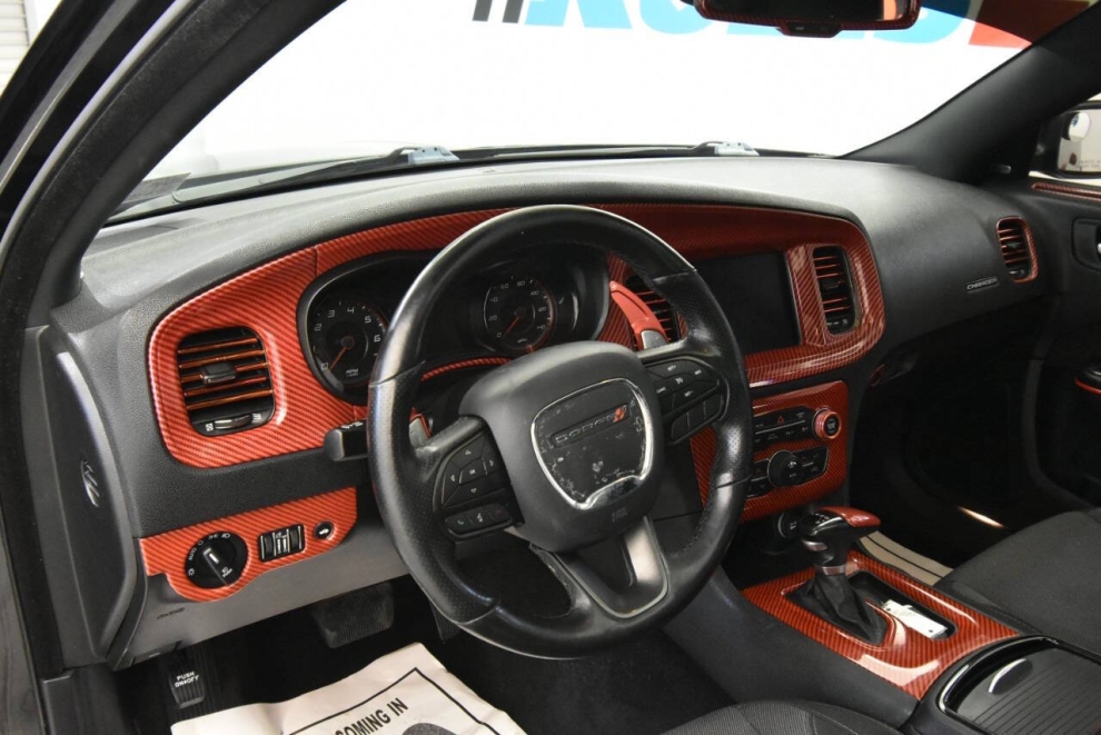 2020 Dodge Charger SXT AWD 4dr Sedan, Black, Mileage: 84,811 - photo 10