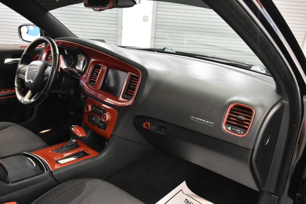 2020 Dodge Charger SXT AWD 4dr Sedan, Black, Mileage: 84,811 - photo 14