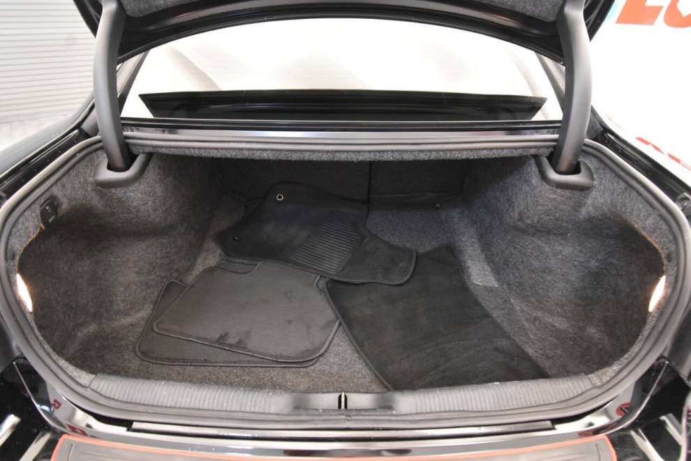 2020 Dodge Charger SXT AWD 4dr Sedan, Black, Mileage: 84,811 - photo 31