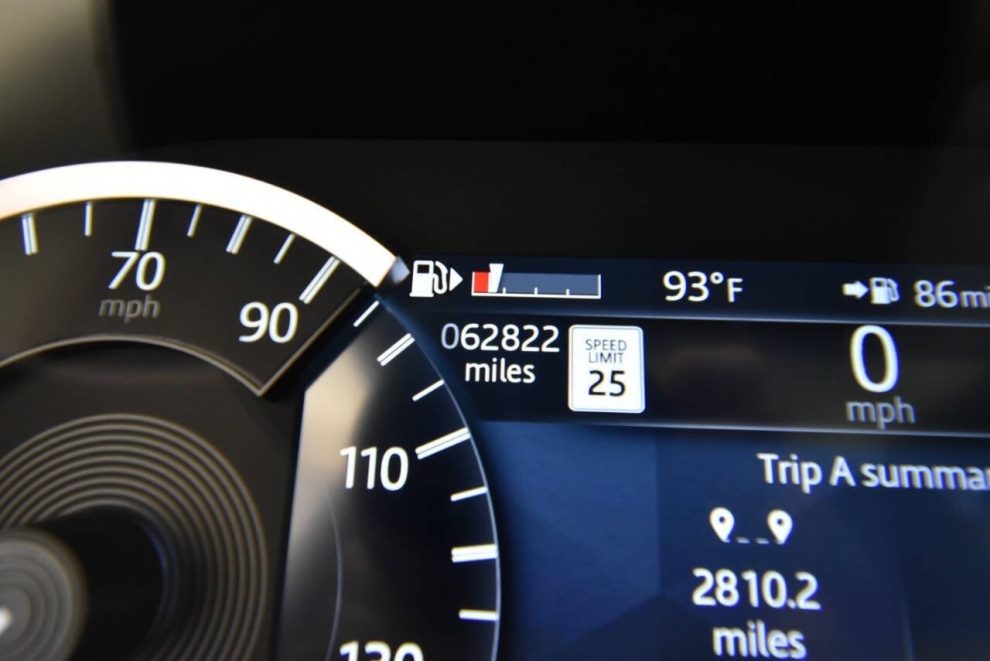 2023 Land Rover Discovery P300 S R Dynamic AWD 4dr SUV, White, Mileage: 62,742 - photo 30