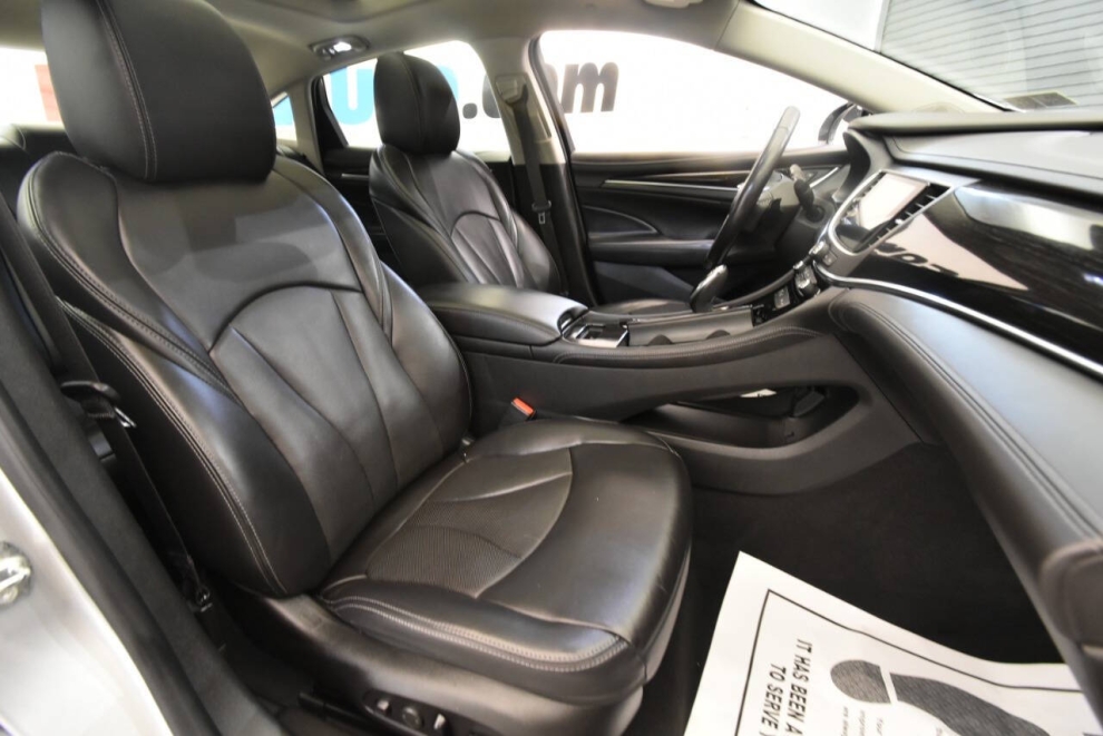 2019 Buick LaCrosse Premium AWD 4dr Sedan, Silver, Mileage: 109,146 - photo 15