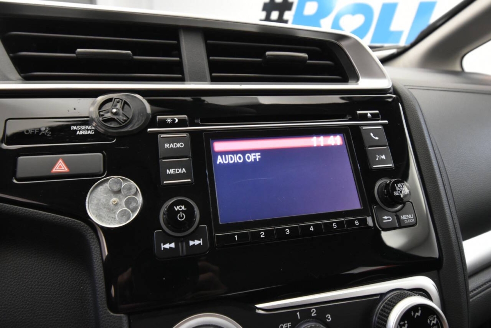 2020 Honda Fit LX 4dr Hatchback CVT, Rojo, Mileage: 36,379 - photo 20