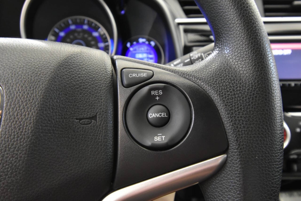 2020 Honda Fit LX 4dr Hatchback CVT, Rojo, Mileage: 36,379 - photo 24