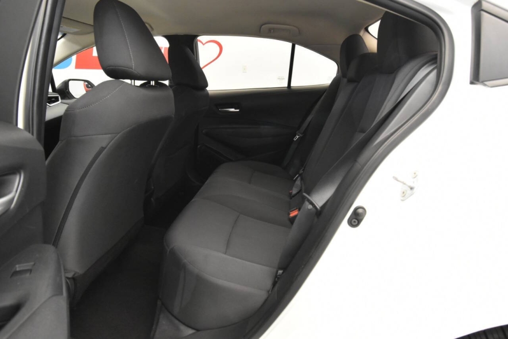 2021 Toyota Corolla LE 4dr Sedan, White, Mileage: 62,156 - photo 12