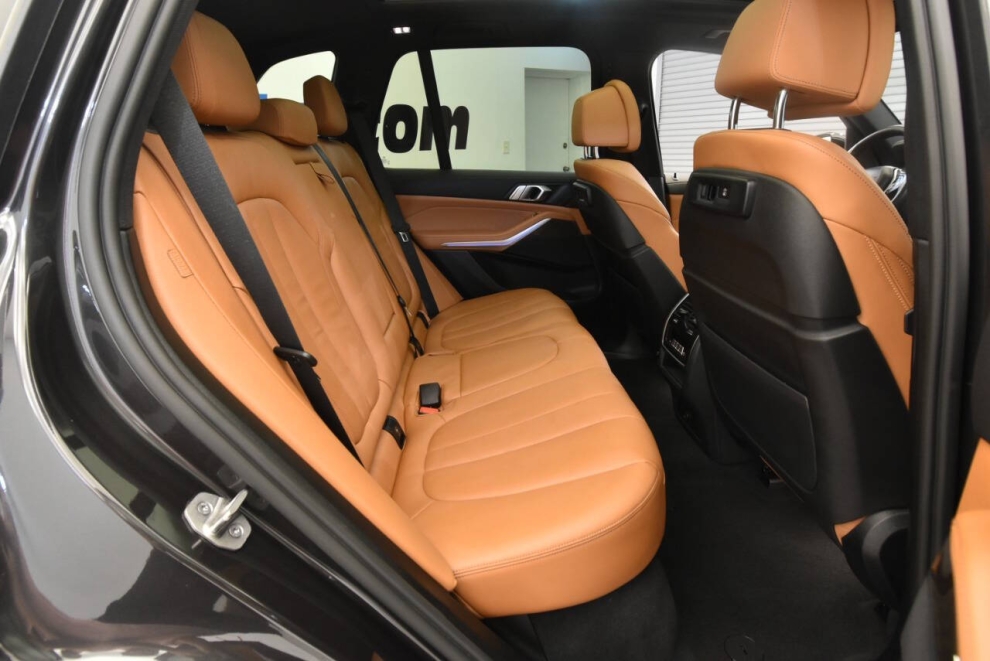 2022 BMW X5 xDrive40i AWD 4dr Sports Activity Vehicle, Gray, Mileage: 74,721 - photo 16