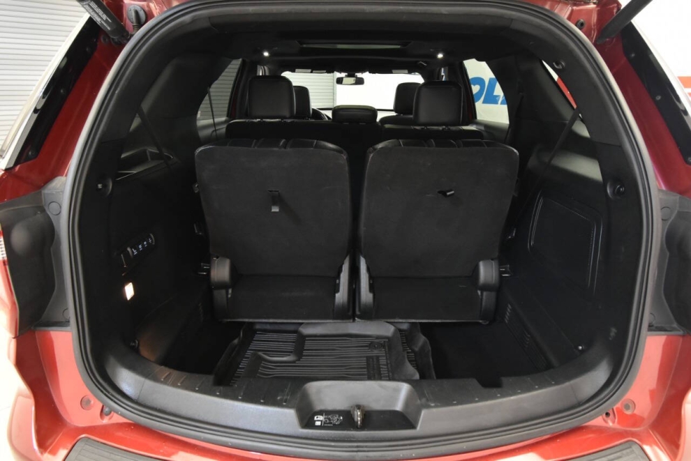2019 Ford Explorer Sport AWD 4dr SUV, Red, Mileage: 32,246 - photo 34