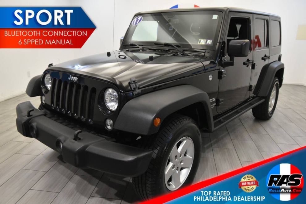 2017 Jeep Wrangler Unlimited Sport, Black, Mileage: 50,900 