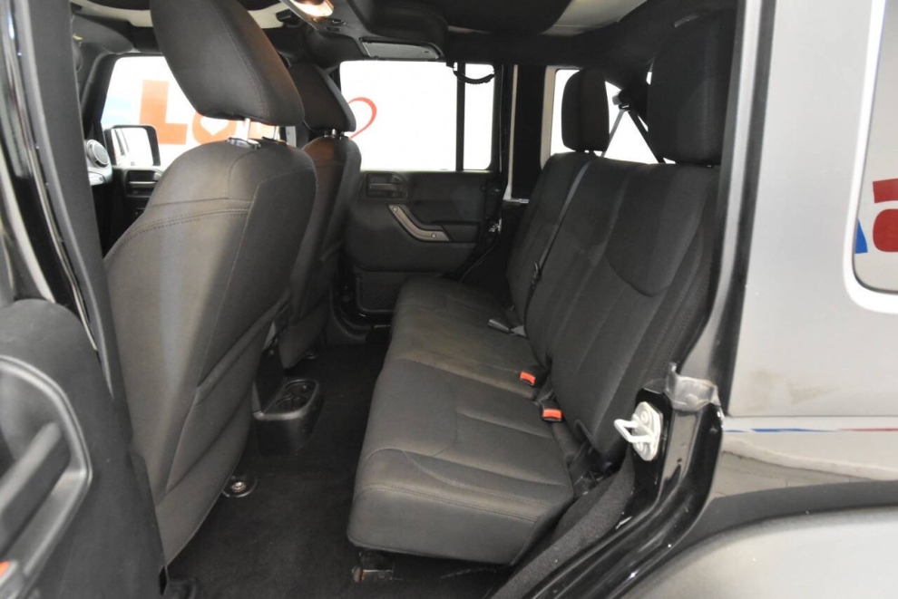 2017 Jeep Wrangler Unlimited Sport, Black, Mileage: 50,900 - photo 12