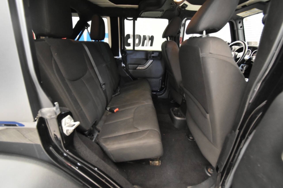 2017 Jeep Wrangler Unlimited Sport, Black, Mileage: 50,900 - photo 16