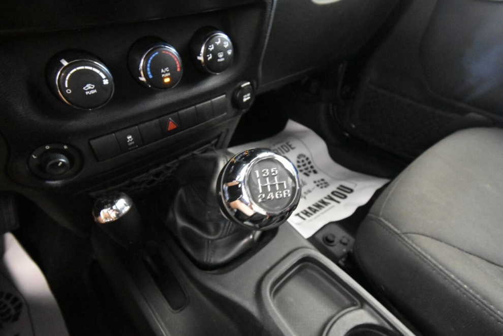 2017 Jeep Wrangler Unlimited Sport, Black, Mileage: 50,900 - photo 18