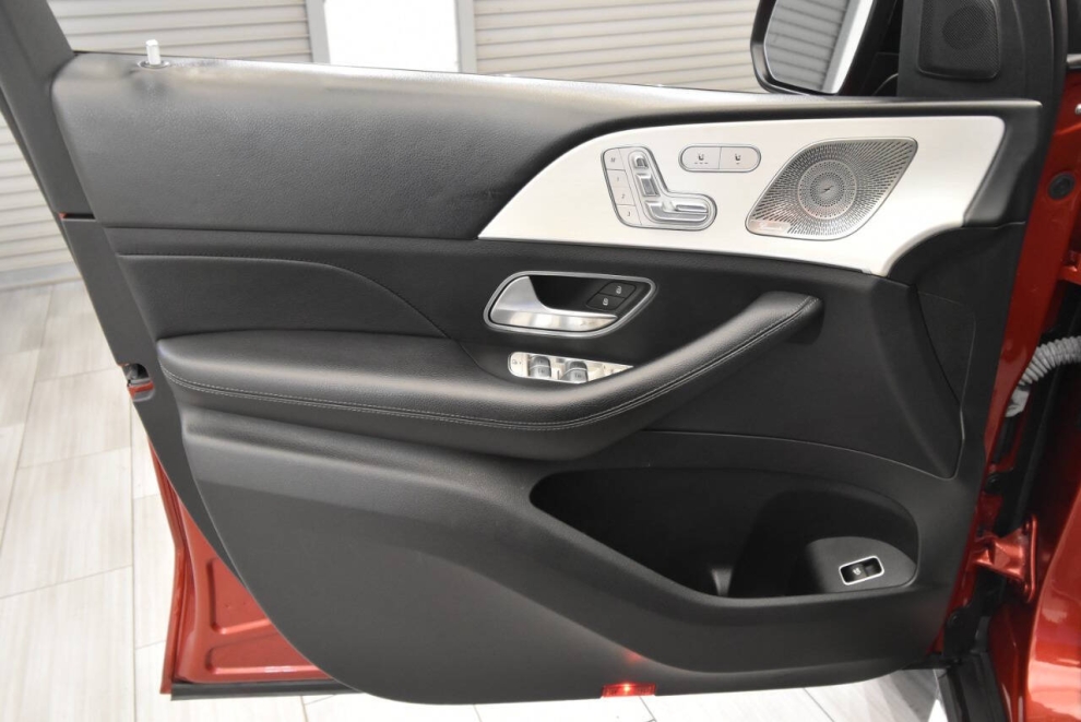2022 Mercedes-Benz GLE GLE 350 4dr SUV, Red, Mileage: 90,589 - photo 11