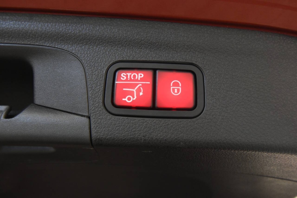 2022 Mercedes-Benz GLE GLE 350 4dr SUV, Red, Mileage: 90,589 - photo 35