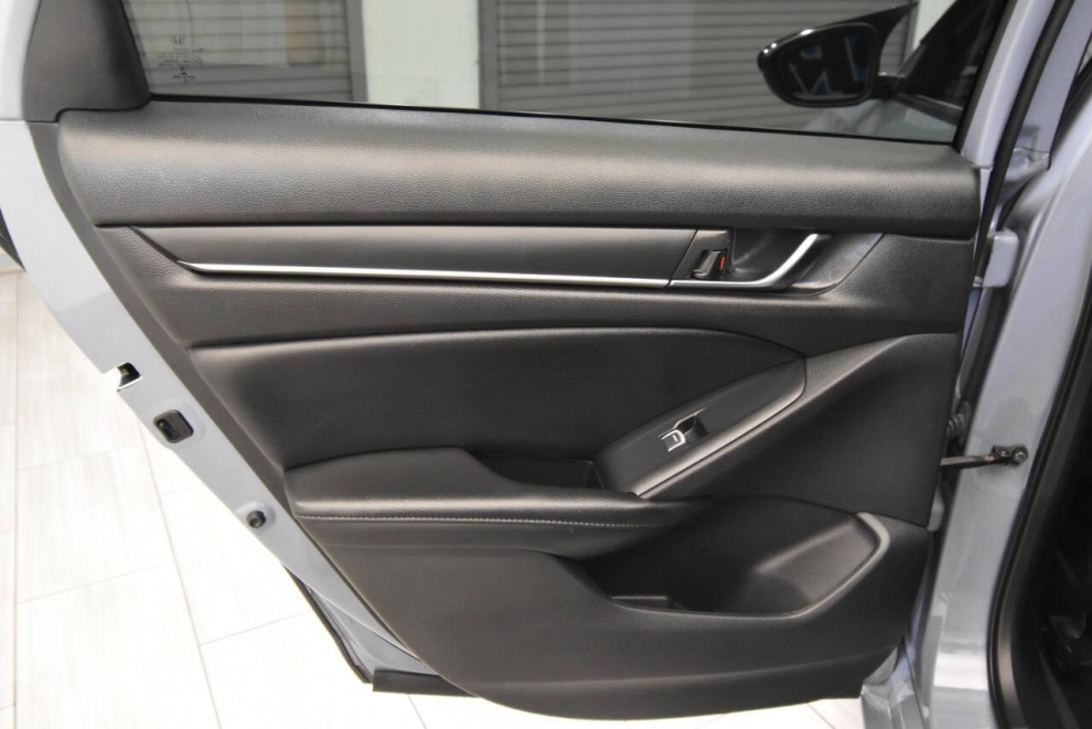 2022 Honda Accord Sport Special Edition 4dr Sedan, Gray, Mileage: 51,594 - photo 13
