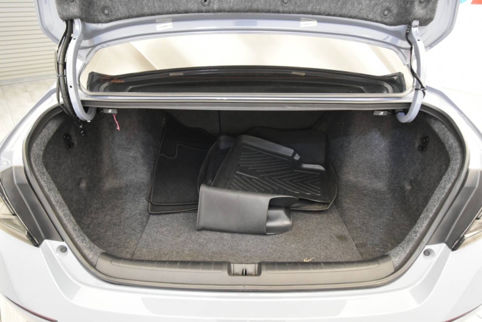 2022 Honda Accord Sport Special Edition 4dr Sedan, Gray, Mileage: 51,594 - photo 32