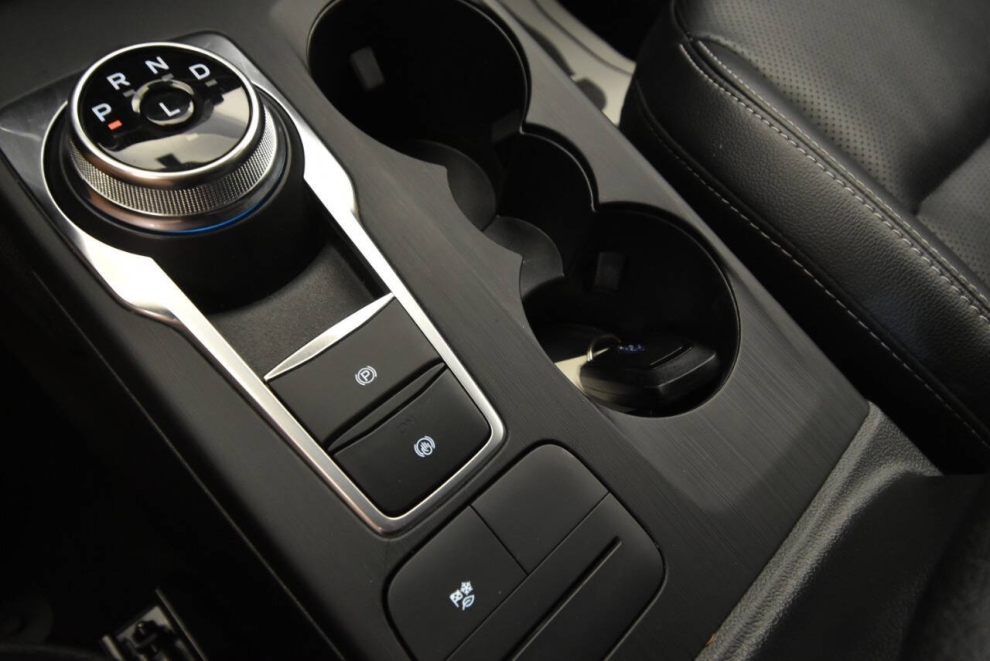 2022 Ford Escape Hybrid SEL AWD 4dr SUV, Gray, Mileage: 76,438 - photo 19