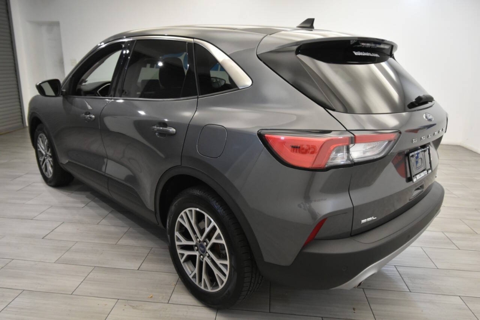 2022 Ford Escape Hybrid SEL AWD 4dr SUV, Gray, Mileage: 76,438 - photo 2
