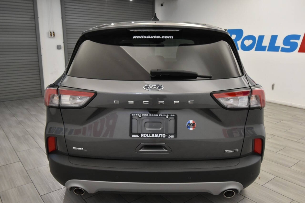 2022 Ford Escape Hybrid SEL AWD 4dr SUV, Gray, Mileage: 76,438 - photo 3