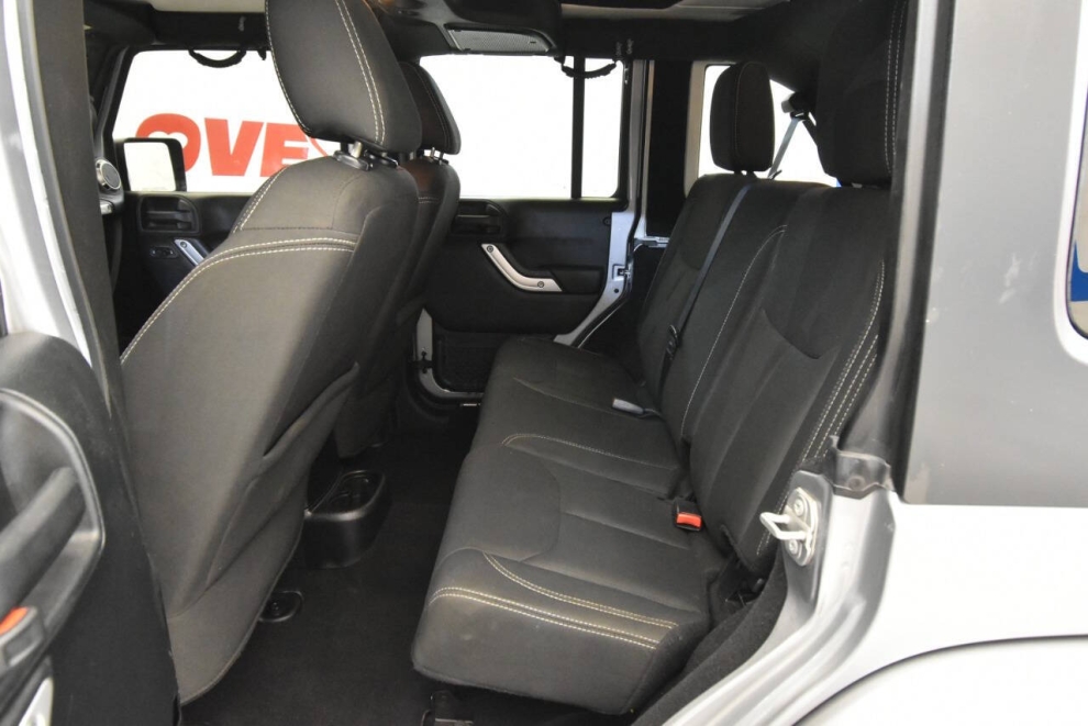 2018 Jeep Wrangler JK Unlimited Sahara, Silver, Mileage: 80,260 - photo 12