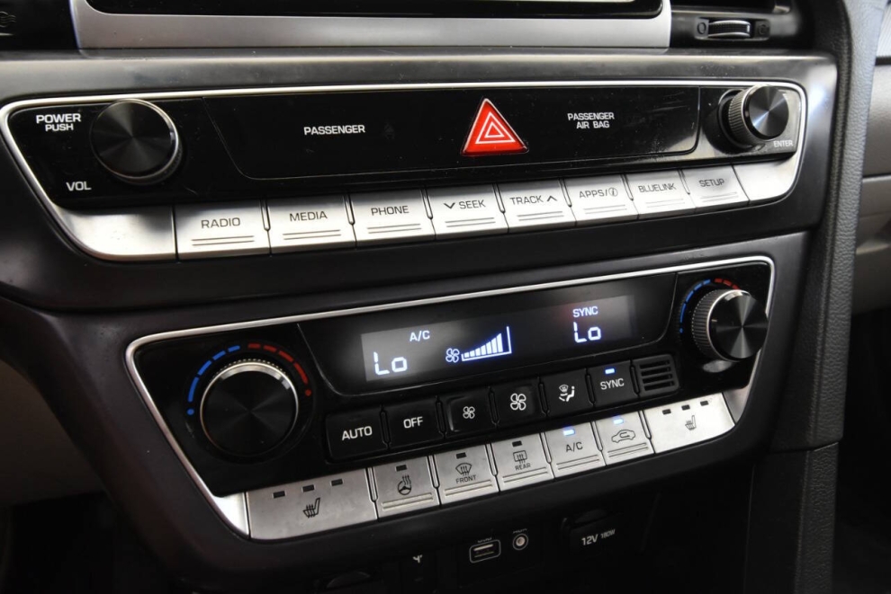 2019 Hyundai Sonata SEL, Red, Mileage: 79,949 - photo 20