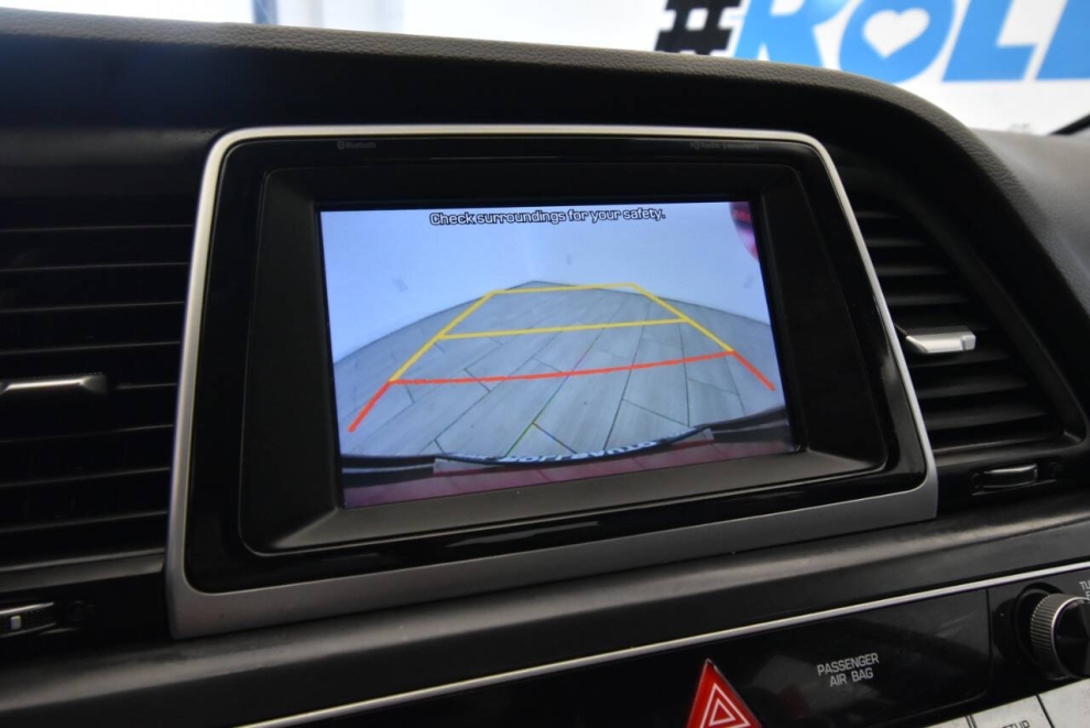 2019 Hyundai Sonata SEL, Red, Mileage: 79,949 - photo 22