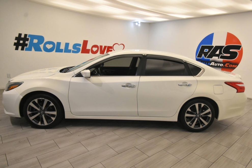 2016 Nissan Altima SR, White, Mileage: 94,648 - photo 1