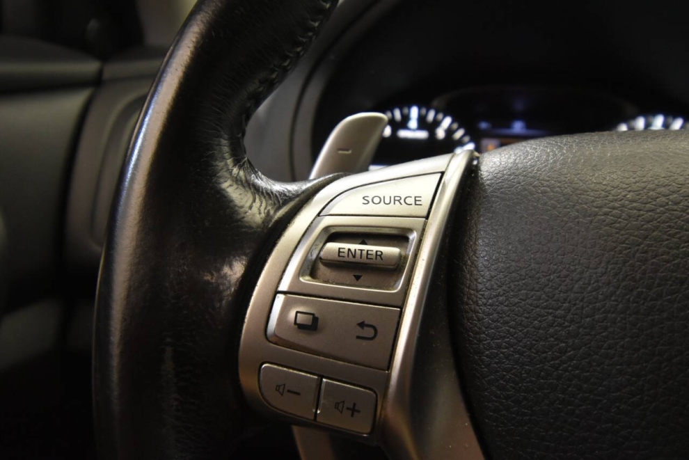 2016 Nissan Altima SR, White, Mileage: 94,648 - photo 24