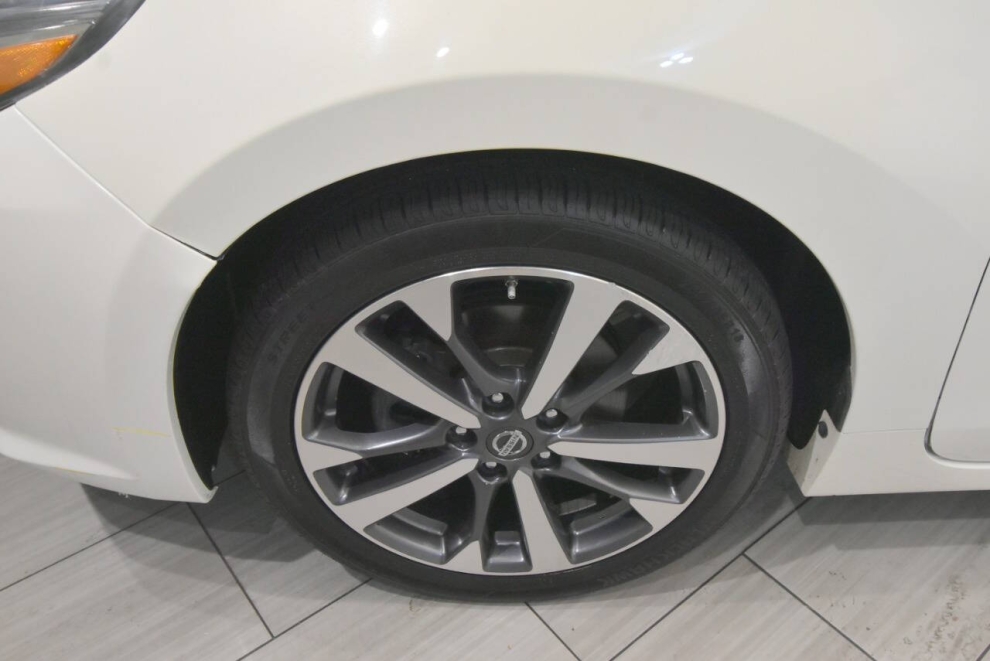 2016 Nissan Altima SR, White, Mileage: 94,648 - photo 8