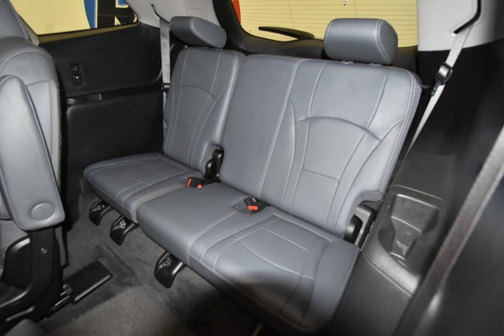 2020 Buick Enclave Essence 4x4 4dr Crossover, Gray, Mileage: 54,755 - photo 13