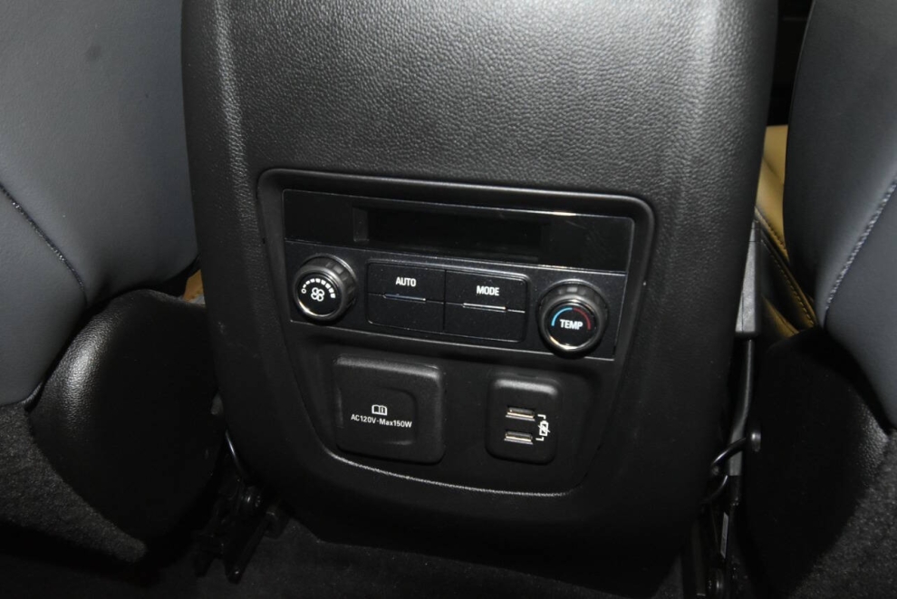 2020 Buick Enclave Essence 4x4 4dr Crossover, Gray, Mileage: 54,755 - photo 18