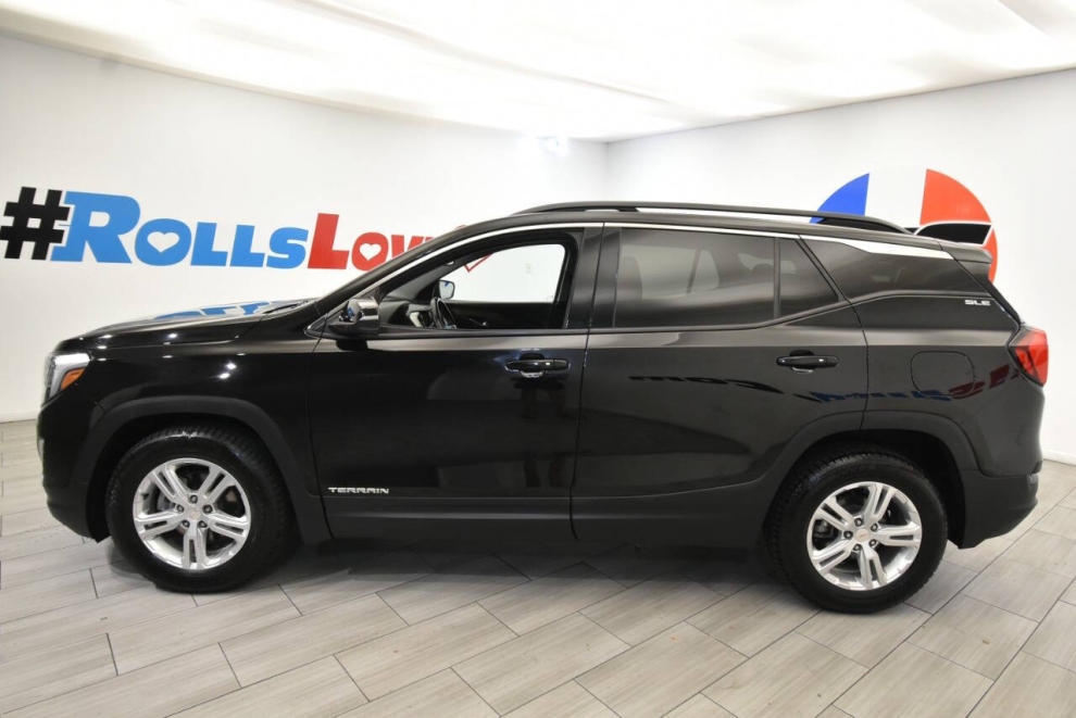 2020 GMC Terrain SLE 4x4 4dr SUV, Black, Mileage: 65,888 - photo 1