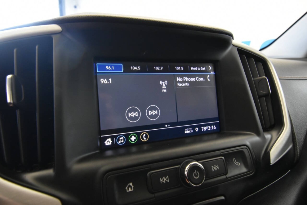 2020 GMC Terrain SLE 4x4 4dr SUV, Black, Mileage: 65,888 - photo 23