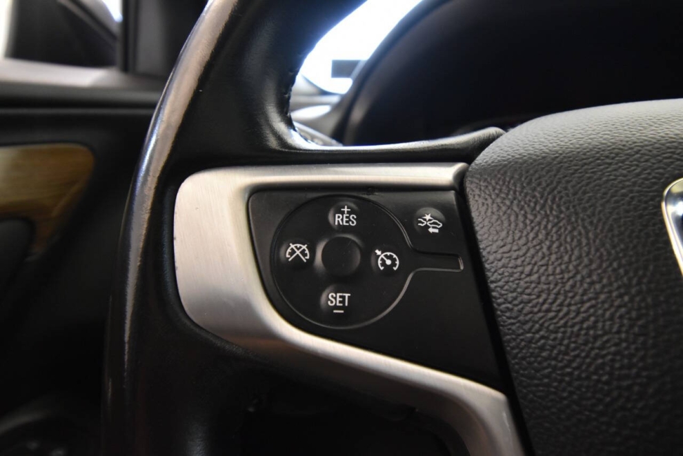 2020 GMC Terrain SLE 4x4 4dr SUV, Black, Mileage: 65,888 - photo 26