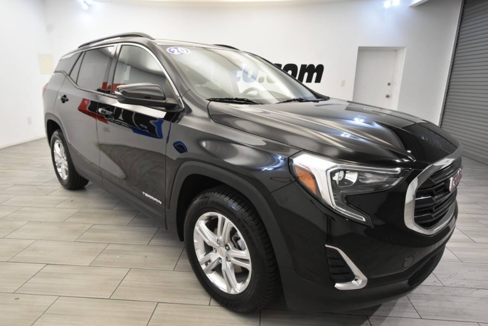 2020 GMC Terrain SLE 4x4 4dr SUV, Black, Mileage: 65,888 - photo 6