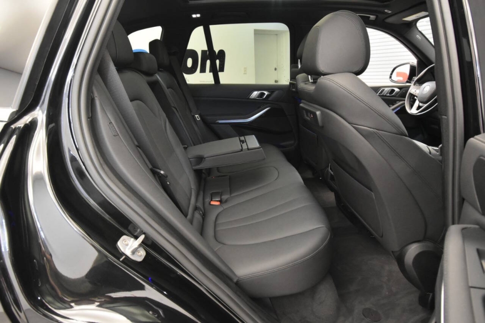 2019 BMW X5 xDrive40i AWD 4dr Sports Activity Vehicle, Black, Mileage: 71,021 - photo 16