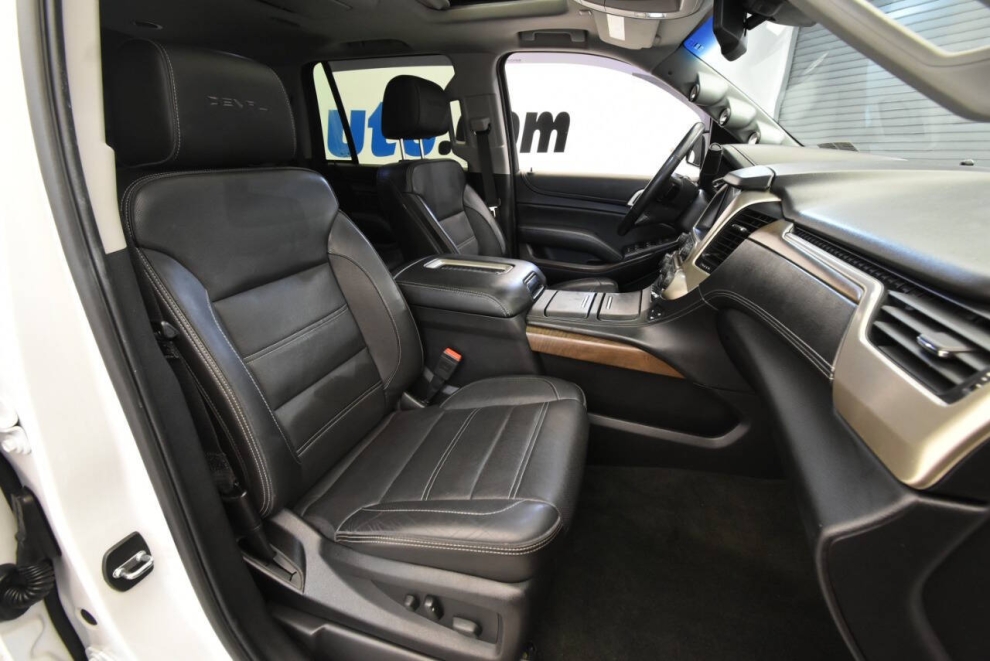 2018 GMC Yukon Denali 4x4 4dr SUV, White, Mileage: 95,949 - photo 16