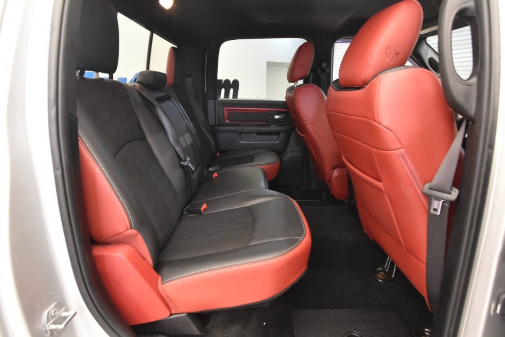 2016 RAM 1500 Rebel 4x4 4dr Crew Cab 5.5 ft. SB Pickup, Silver, Mileage: 91,208 - photo 16