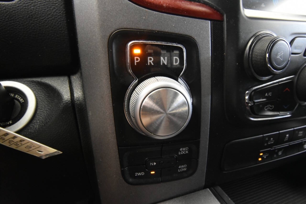 2016 RAM 1500 Rebel 4x4 4dr Crew Cab 5.5 ft. SB Pickup, Silver, Mileage: 91,208 - photo 18