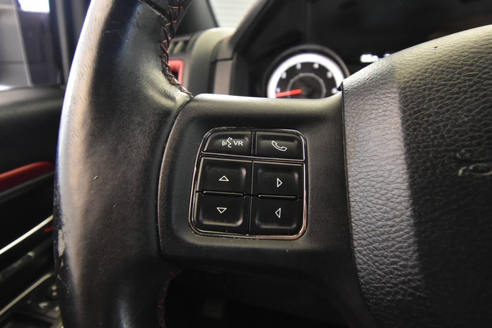 2016 RAM 1500 Rebel 4x4 4dr Crew Cab 5.5 ft. SB Pickup, Silver, Mileage: 91,208 - photo 23